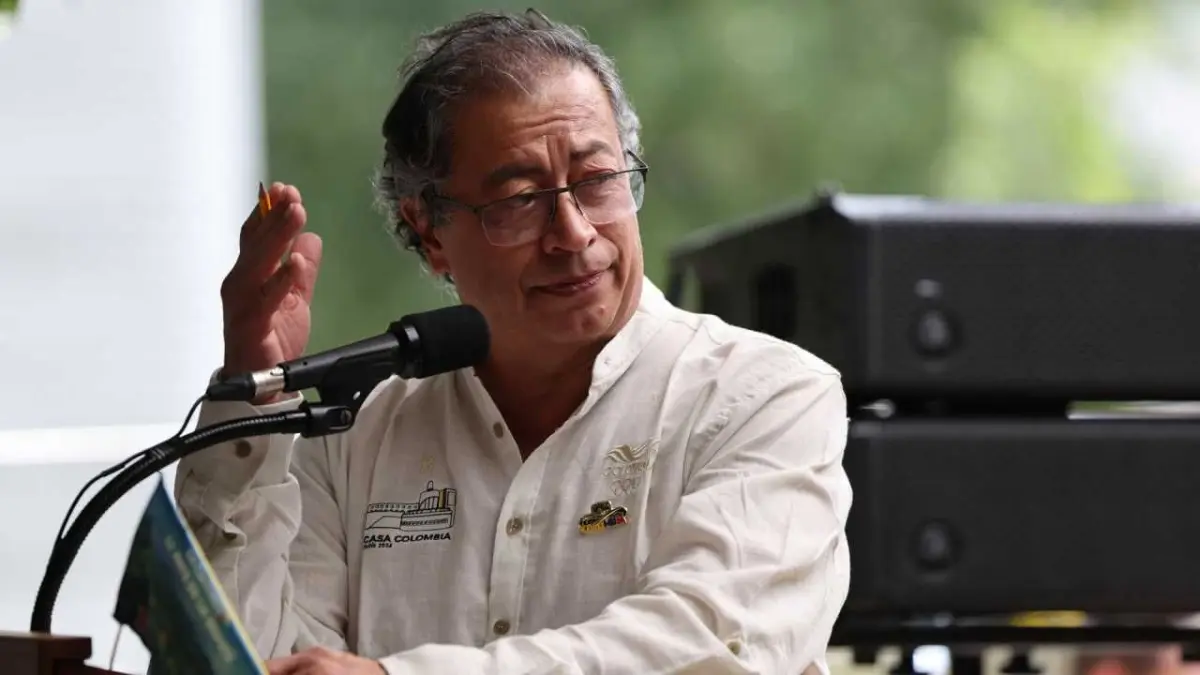 Petro arremete contra Elon Musk: en cualquier momento me cierra la cuenta