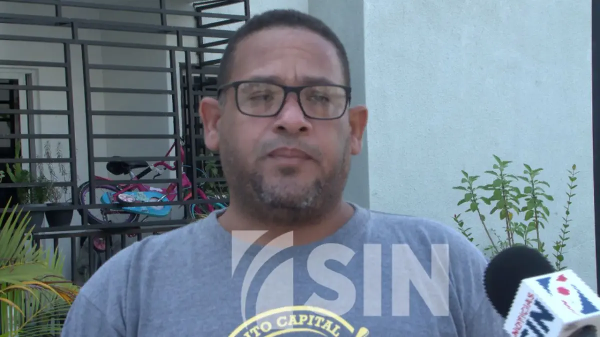 Exigen escuela y acceso a rutas de transporte público en Santo Domingo Norte