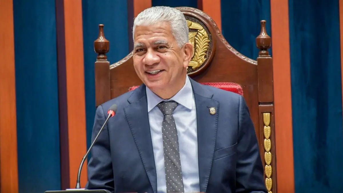 Presidente del senado declara patrimonio de 31 millones de pesos