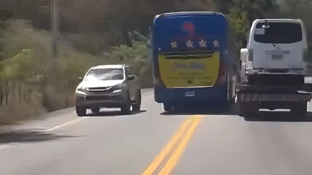 Multan empresa Caribe Tours por manejo temerario de autobús