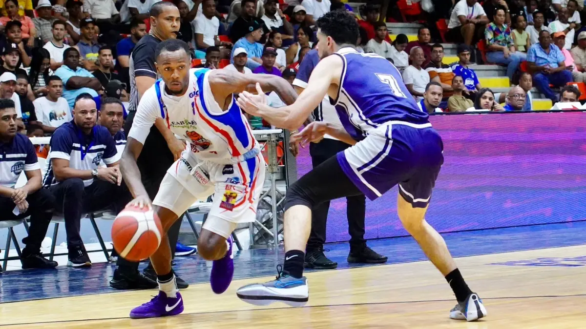 San Lázaro imponente ante El Millón en jornada inaugural del TBS Distrito 2024