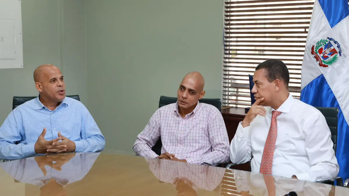 Indotel integra personas con discapacidad y reafirma compromiso con ley de inclusión laboral 