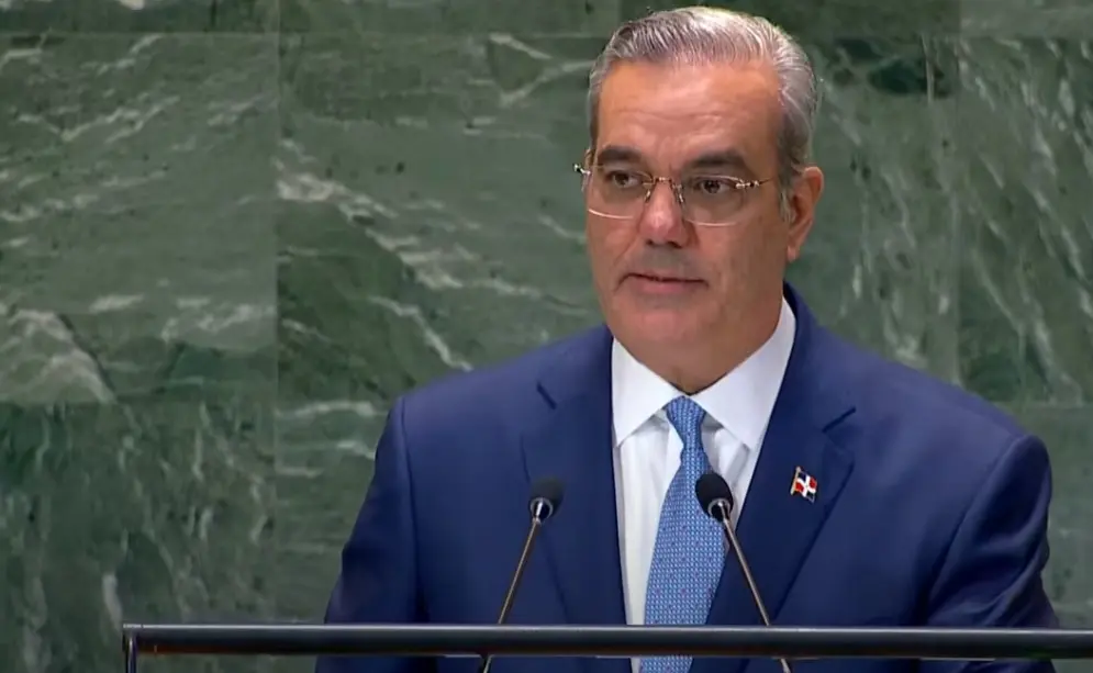 Abinader enfatiza importancia de la sostenibilidad y la descarbonización en la Cumbre del Futuro