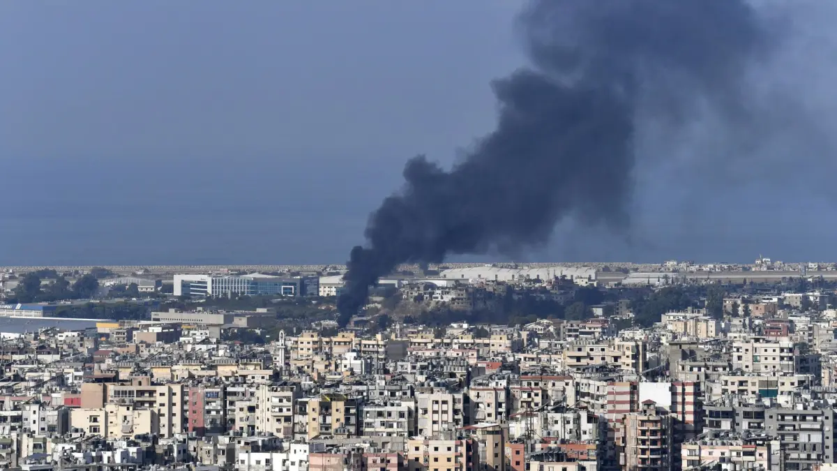 Macron a Netanyahu: Israel nació por decisión de la ONU; Netanyahu responde: fue la sangre de soldados en 1948