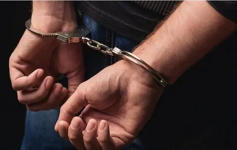 Condenan a 20 y 10 años a hermanos por muerte de hombre