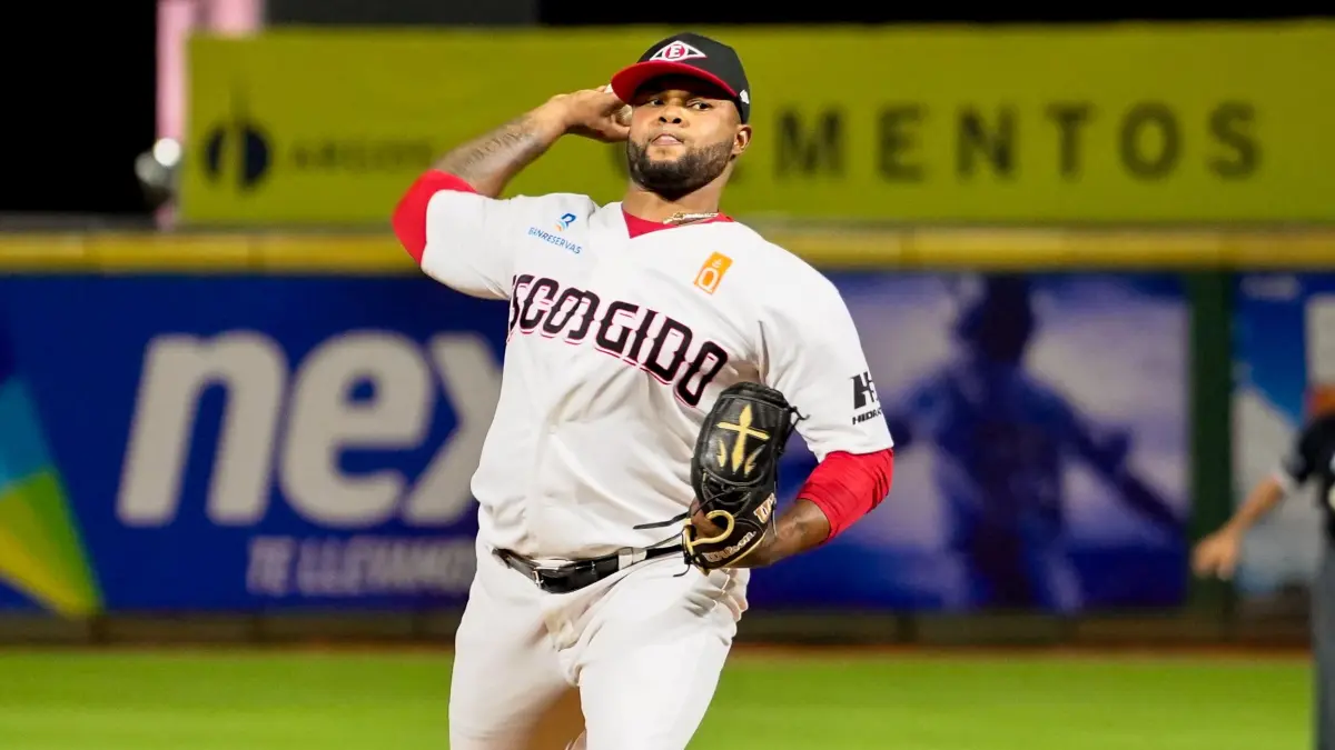 Leones superan a Gigantes con buena salida de Colomé