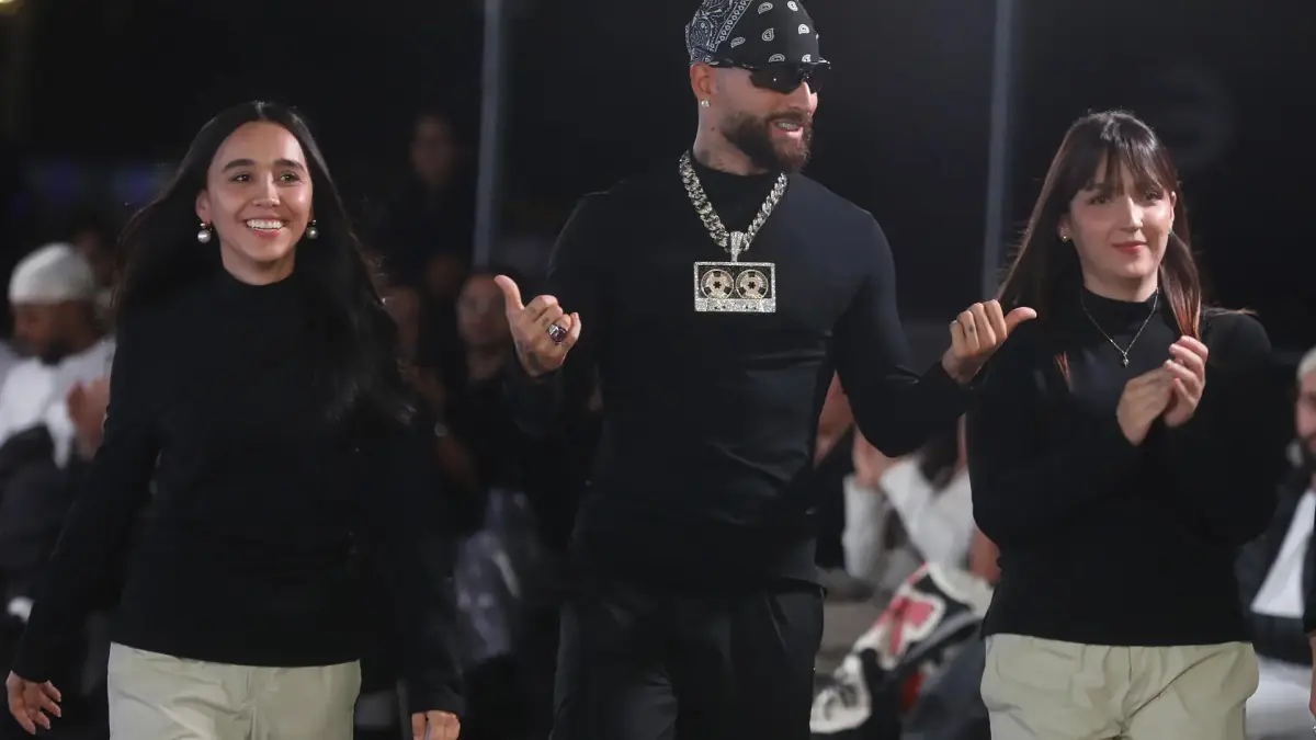 Maluma lanza su marca de ropa con estilo futurista