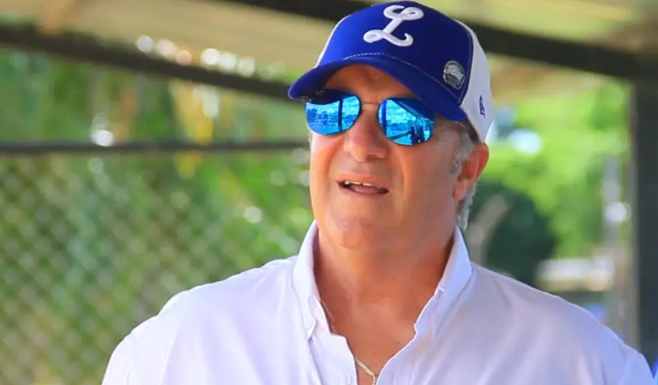 Fernández pondera equipo que buscará el tricampeonato