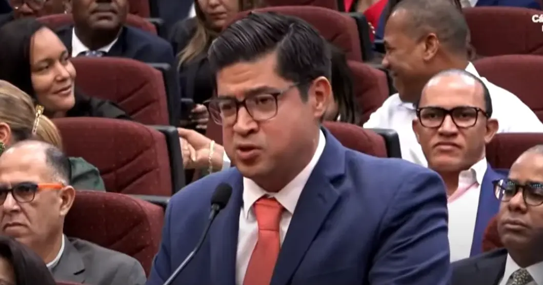 Sector bancario advierte propuesta de reforma fiscal va en contra del ahorro y la estabilidad económica del país