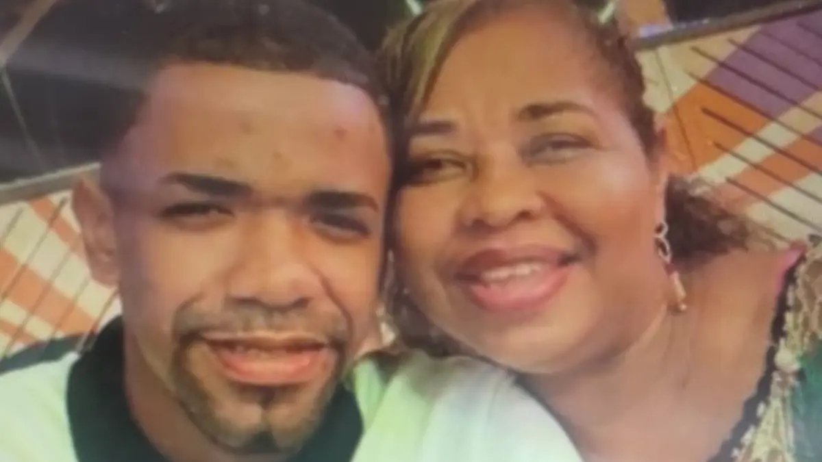 Mujer mata a su pareja de una estocada en Santiago