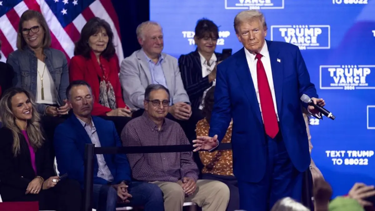 Trump coincide con Harris en Texas y dice ella: escogió el lugar equivocado