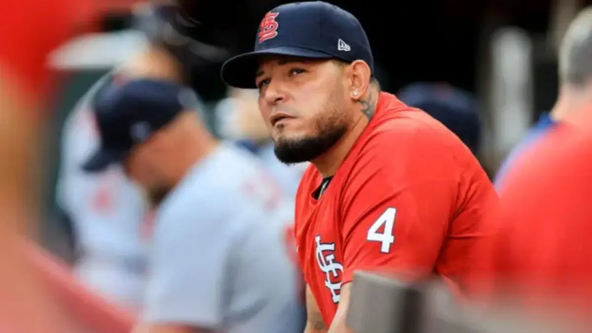 Comienzan los rumores, Yadier Molina sería nuevo manager de las Águilas Cibaeñas