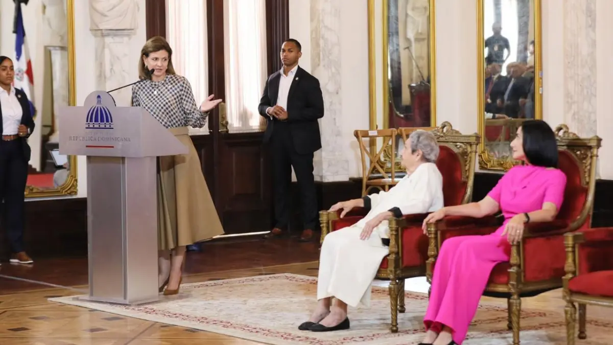 Gobierno ha triplicado presupuesto para servicios a envejecientes y otorgado más de 57 mil Pensiones Solidarias, destaca Raquel Peña