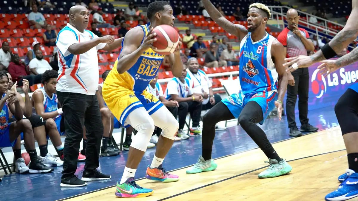 Mauricio Báez gana la serie regular en el grupo A del TBS Distrito 2024