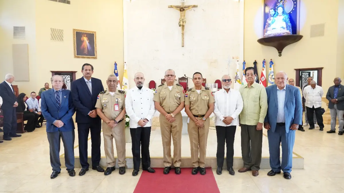 Ministro de Defensa encabeza 94 aniversario de la Junta de Retiro