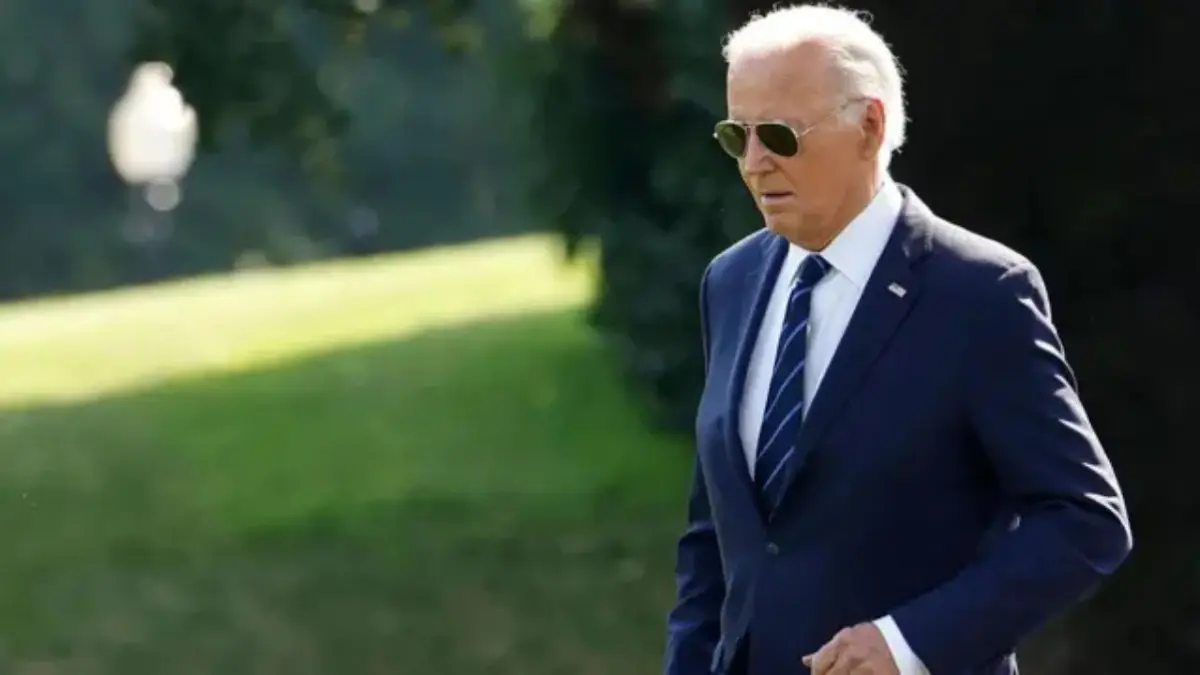 Biden mantiene un perfil bajo mientras Estados Unidos elige a su sucesor
