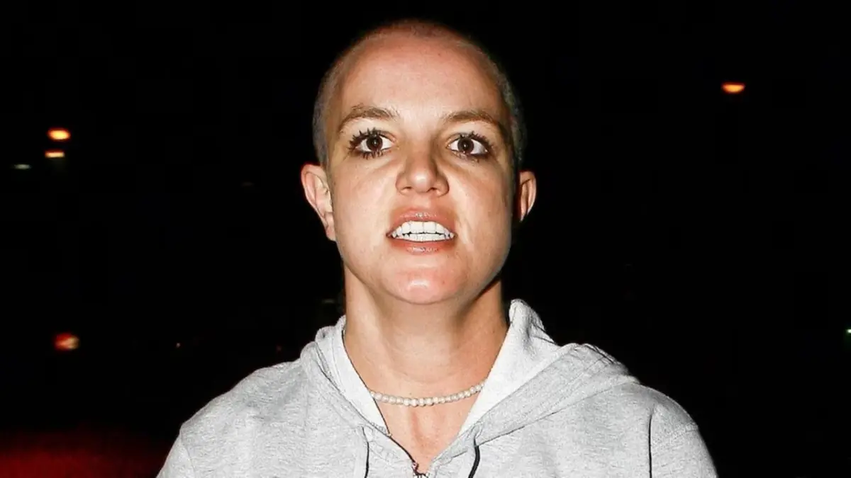 10 famosos que lo tuvieron todo y luego lo arruinaron