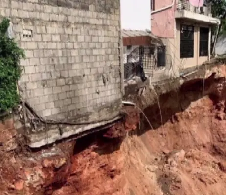 ¿Cuánto cuesta el edificio que quedó “en el aire” en Ensanche Paraíso, una de las zonas más caras del DN?