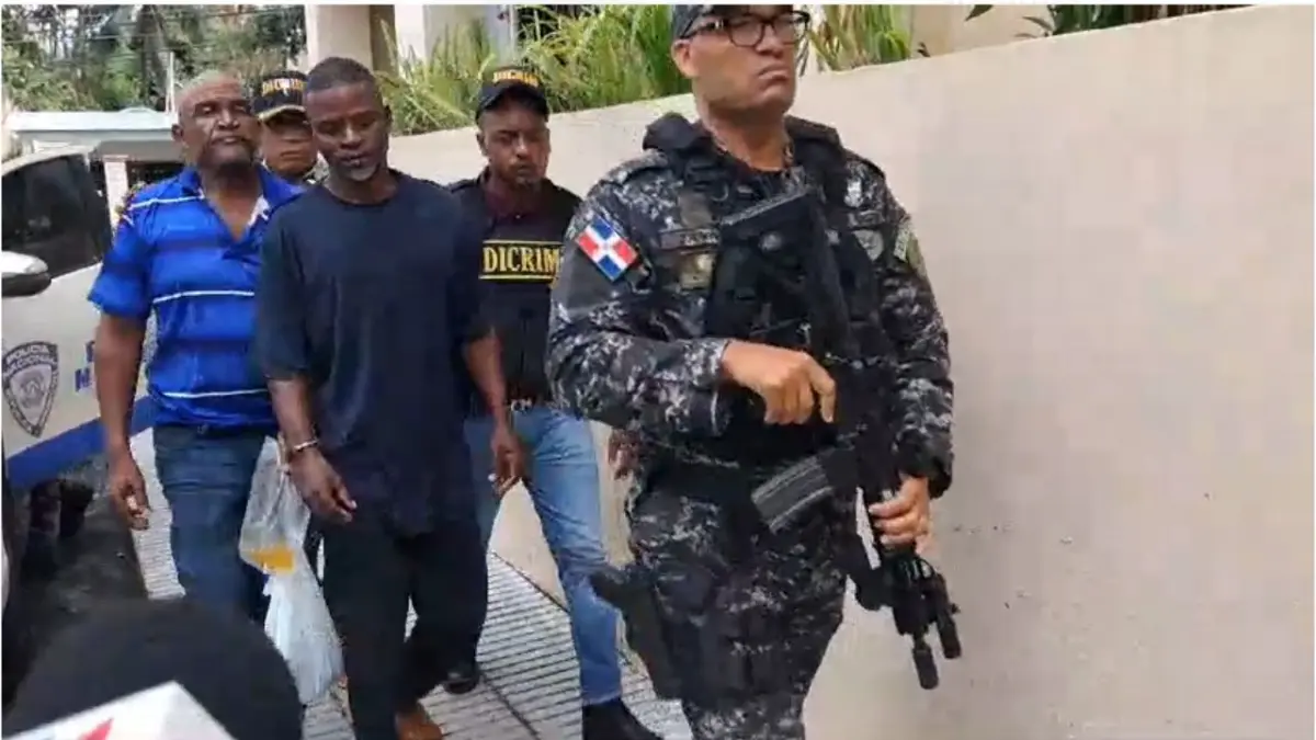 “Hablamos ahorita”, dice feminicida de Villa Altagracia cuando era trasladado a sala de audiencia