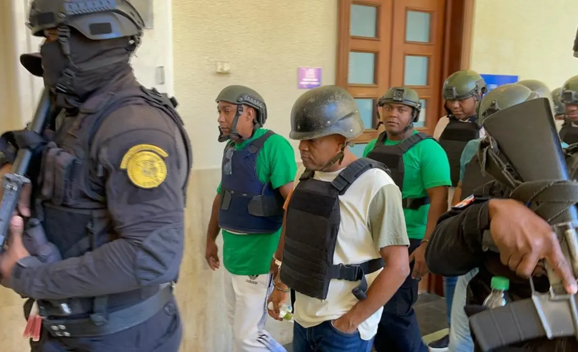 Conocen medidas de coerción a policías acusados de robar municiones