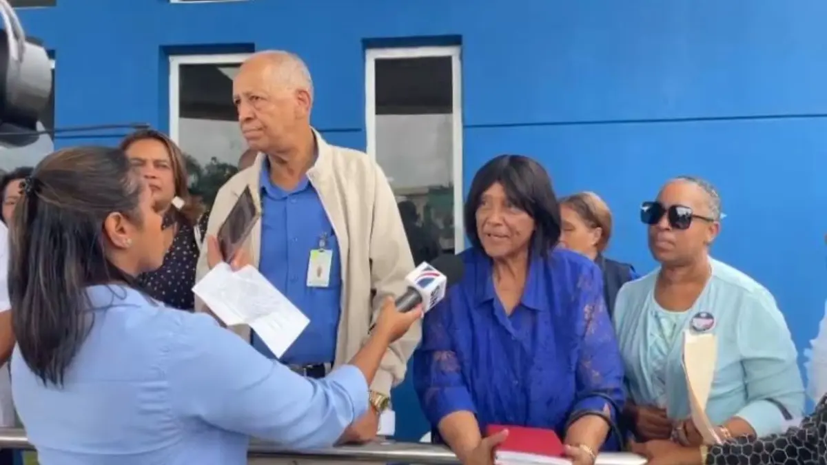 Gremios de enfermería dejan sin efecto paro de labores pautado para este martes