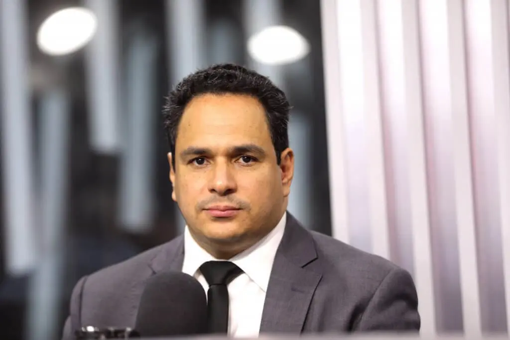 Manuel Conde pide a Abinader cancelar a quienes no hayan presentado su declaración jurada