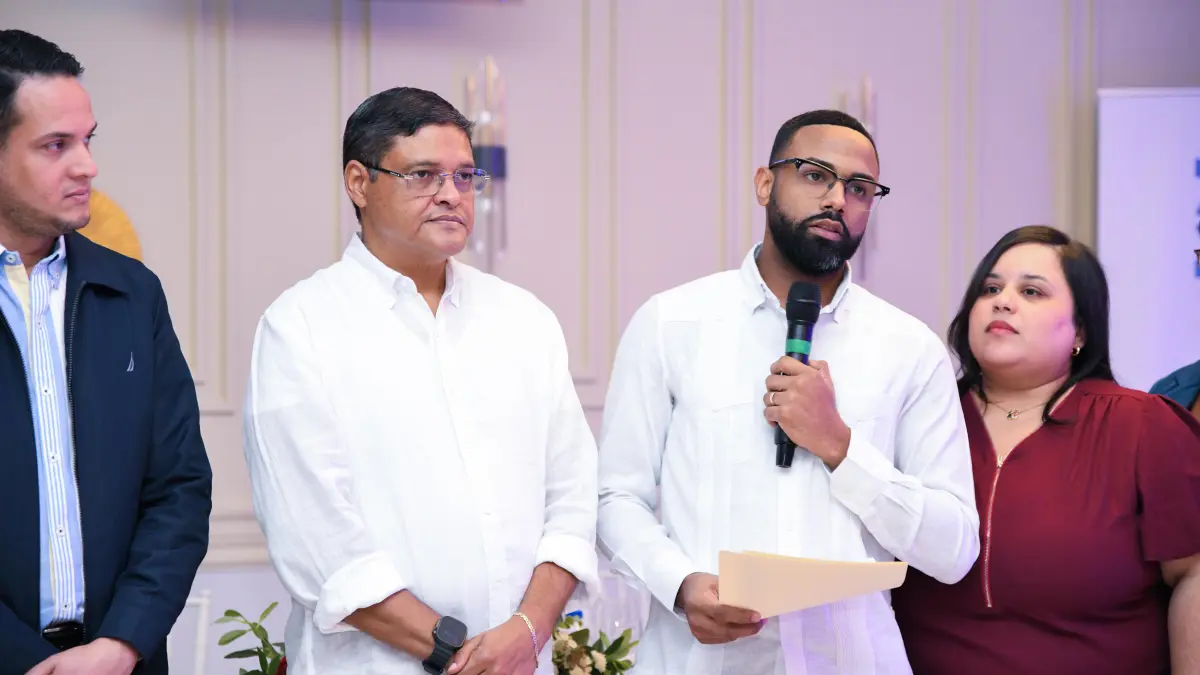 A través del Programa 5 Minutos con el Director DAEH realiza 90 cambios de designaciones a colaboradores