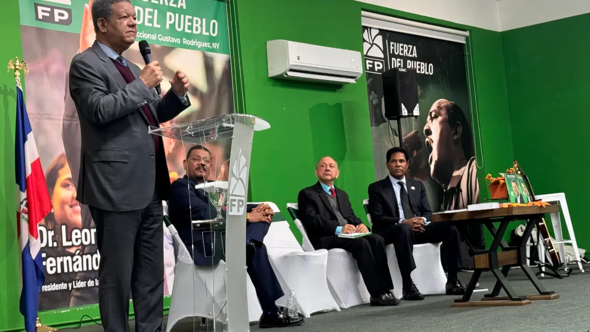 Leonel Fernández presenta en Nueva York el libro “Fuerza del Pueblo: Razón Histórica”