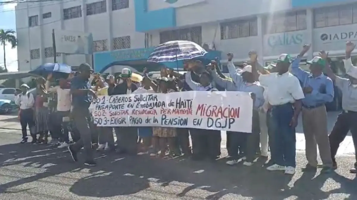 Cañeros haitianos exigen a su país que agilice entrega de pasaportes