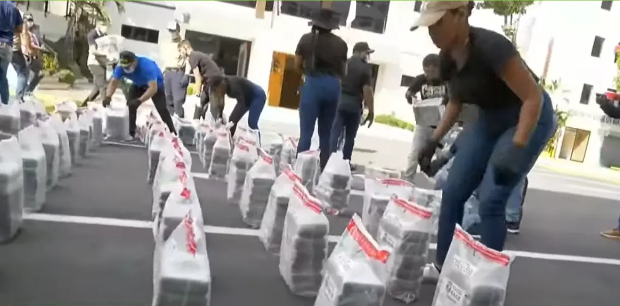 Cargamento histórico de cocaína decomisada tiene un valor de 250 millones de dólares