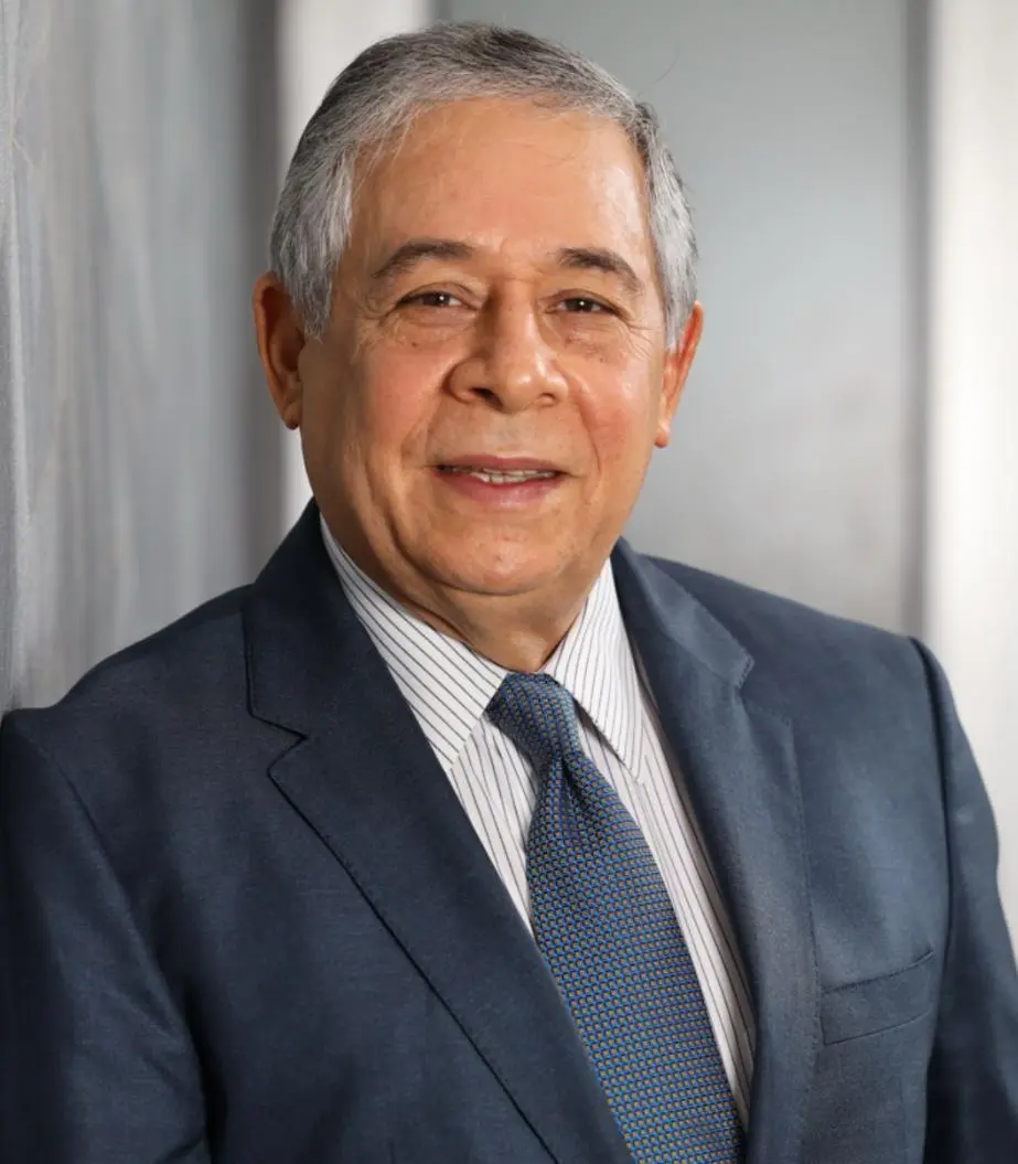 Luis Abinader designa a Roberto Salcedo como embajador en Panamá y a Juan Cohen en Chile