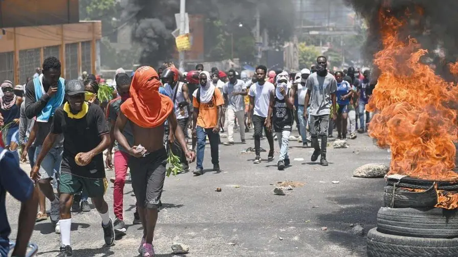 Primer ministro haitiano dice asesinos serán detenidos y las víctimas recibirán justicia