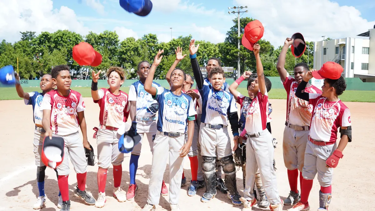INEFI da inicio Torneo Nacional de Béisbol Escolar