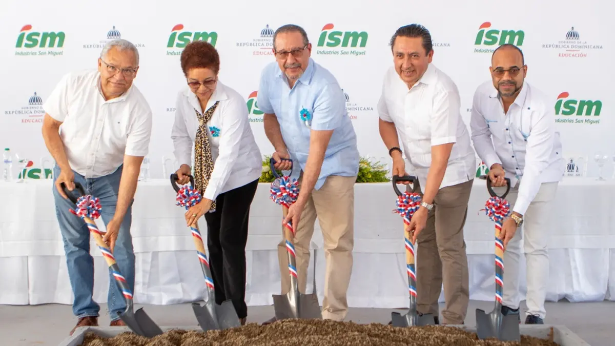 Industrias San Miguel y el MINERD construirán escuela en Santiago Rodríguez