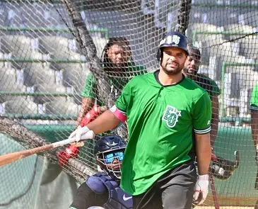 Estrellas contratan receptor venezolano Tomás Telis