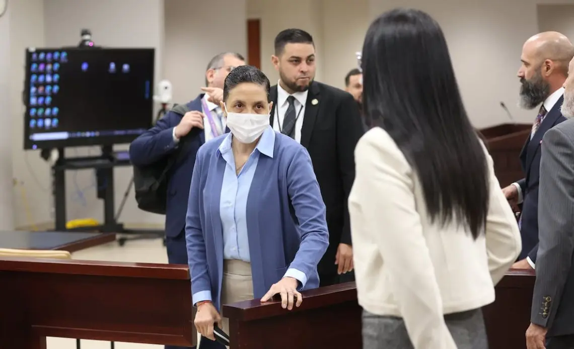 Arcángel y su madre reaccionan tras sentencia de prisión domiciliaria a mujer por muerte de Justin