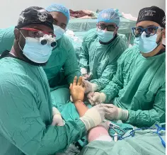 Ney Arias Lora relanza Unidad de cirugía y microcirugía de nervios, tendones y manos