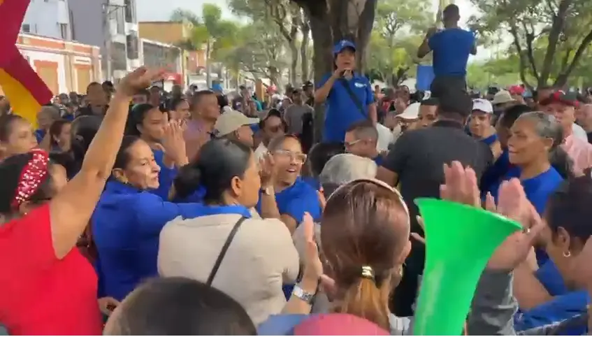 ADP protesta por intoxicaciones en escuelas