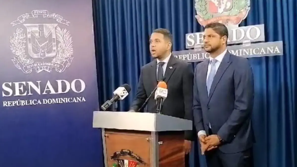 Senador Gustavo Lara y ministro de la Juventud presentan proyecto de ley para el desarrollo laboral juvenil