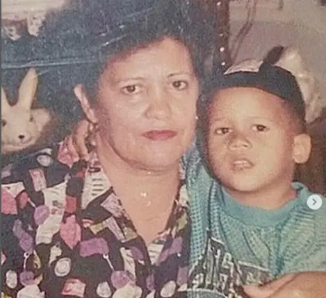 El Alfa anuncia su retiro momentáneo de la música tras el fallecimiento de su abuela