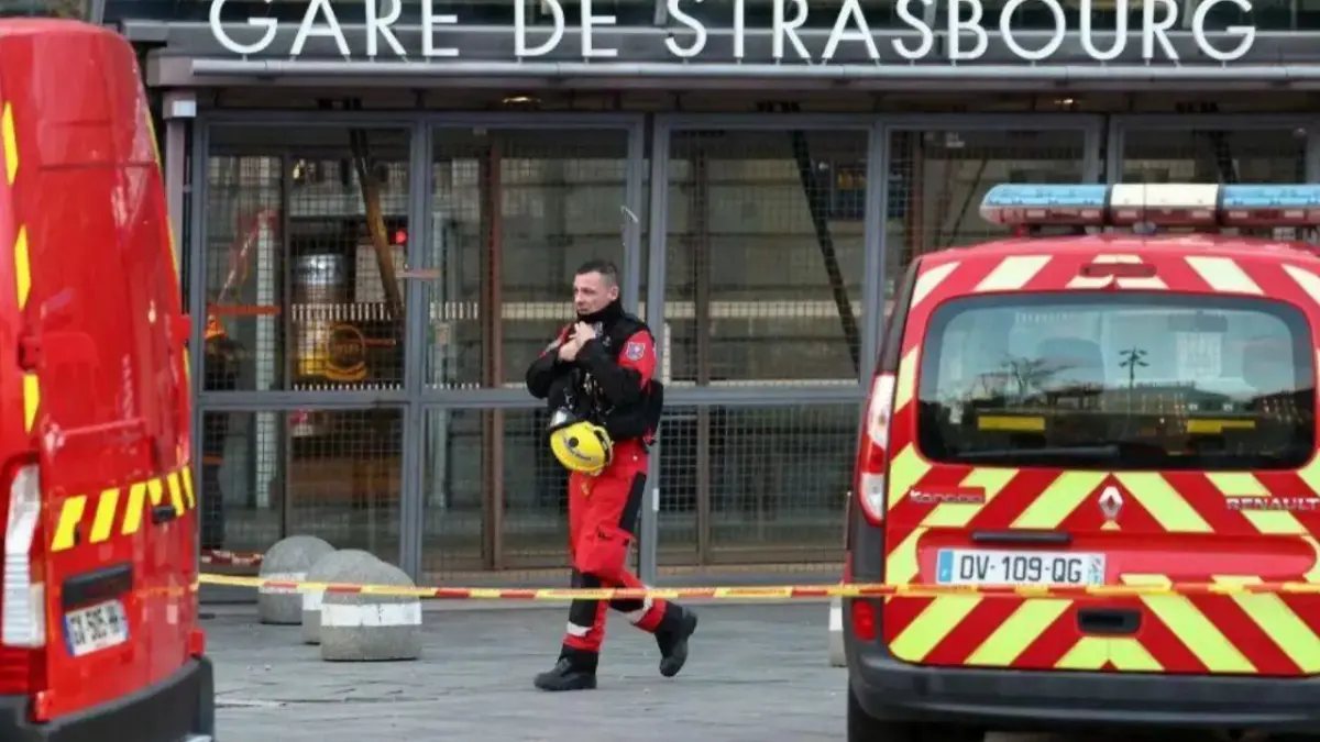 Abren investigación sobre el choque de dos tranvías en Francia que dejó 50 heridos