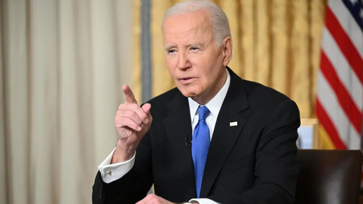 Biden perdona a miembros de su familia minutos antes de dejar el poder
