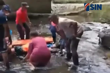 Ciclista en estado de gravedad; cayó de puente en La Cuaba