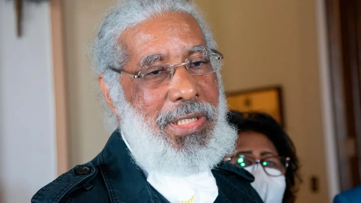 Juan Hubieres solicita al presidente Abinader dejar sin efecto el aumento de peaje