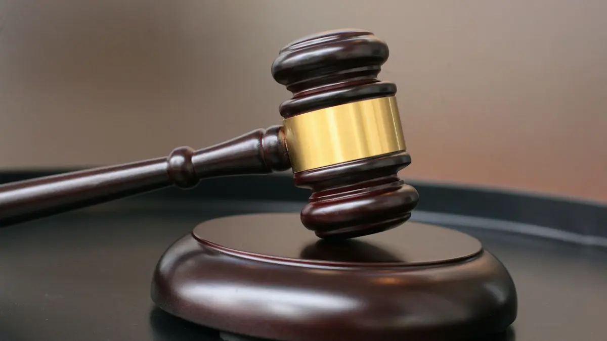 Envían a juicio de fondo a implicados en asalto bancario