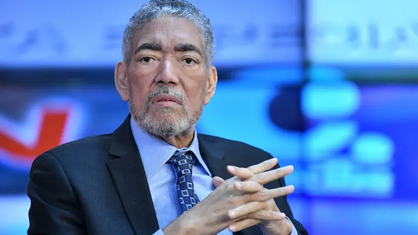 Miguel Mejía crítica a Abinader por postura sobre Venezuela