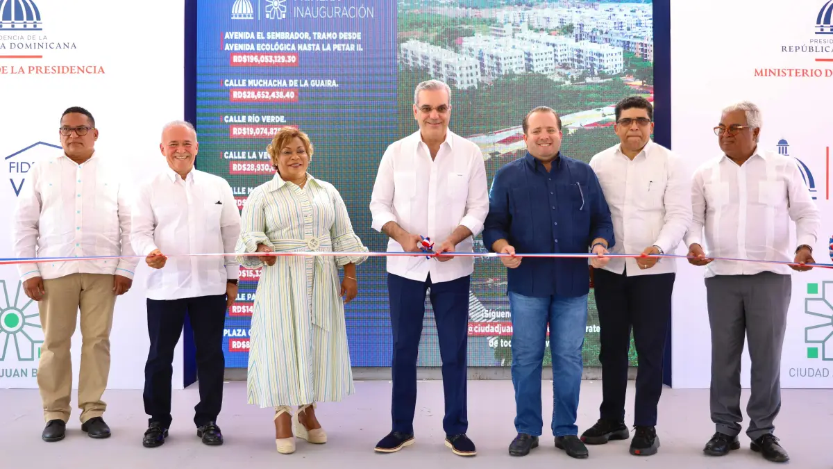 Presidente Abinader inaugura obras por valor de RD$ 794 millones
