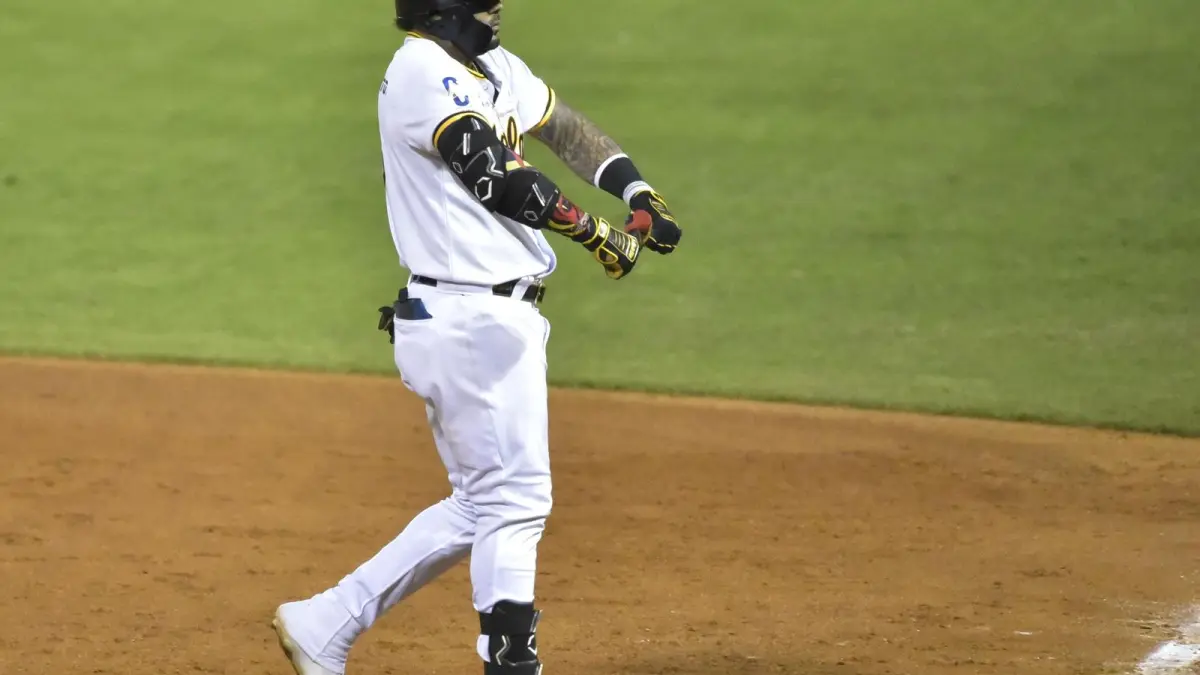 Águilas derrotan a las Estrellas y ponen fin a racha de siete derrotas consecutivas