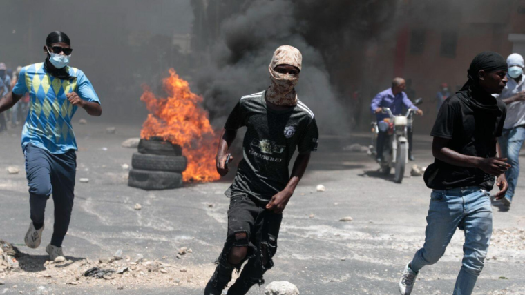 Una organización en Haití afirma que fueron más de 50 los muertos en un ataque de bandas