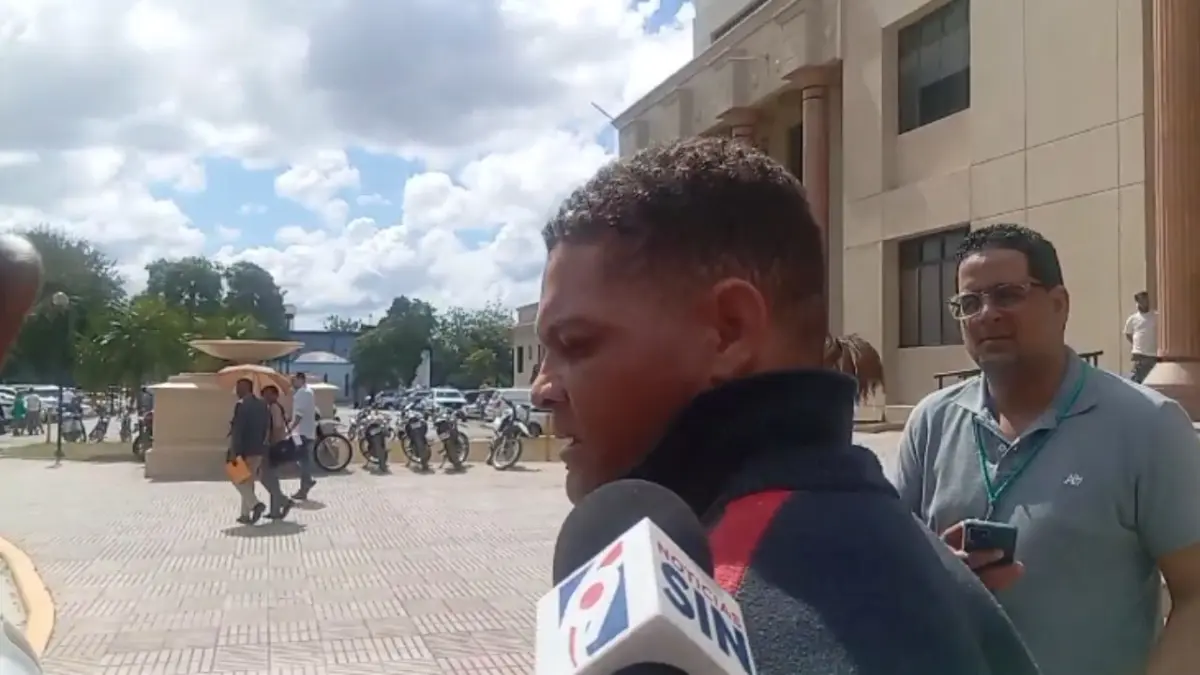 Dictan prisión preventiva a agente penitenciario implicado en asalto a mano armada